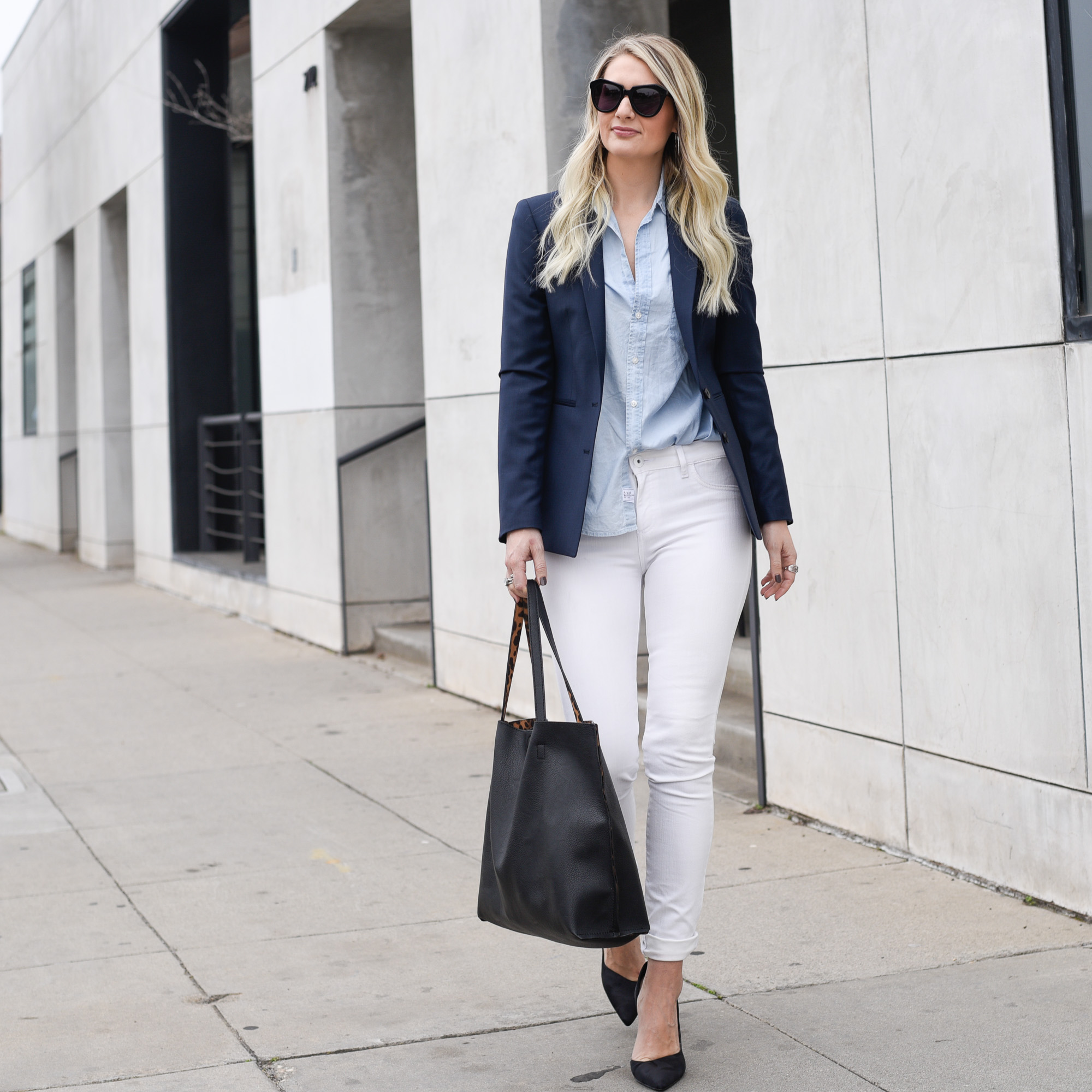 navy blue blazer and white skinny jeans - Why I Won't Quit My Day Job by Chicago style blogger Visions of Vogue