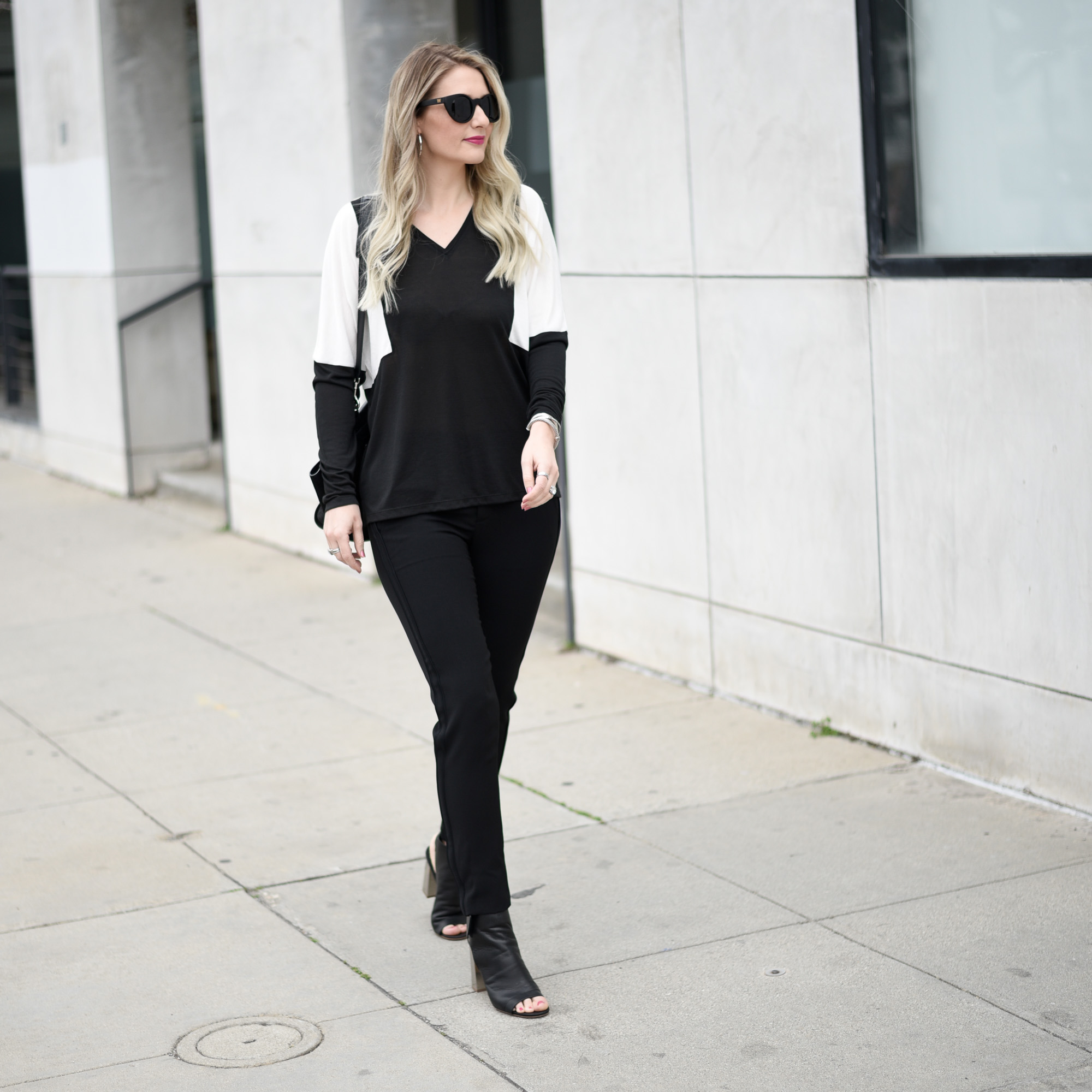 How to wear black cropped tuxedo pants. 