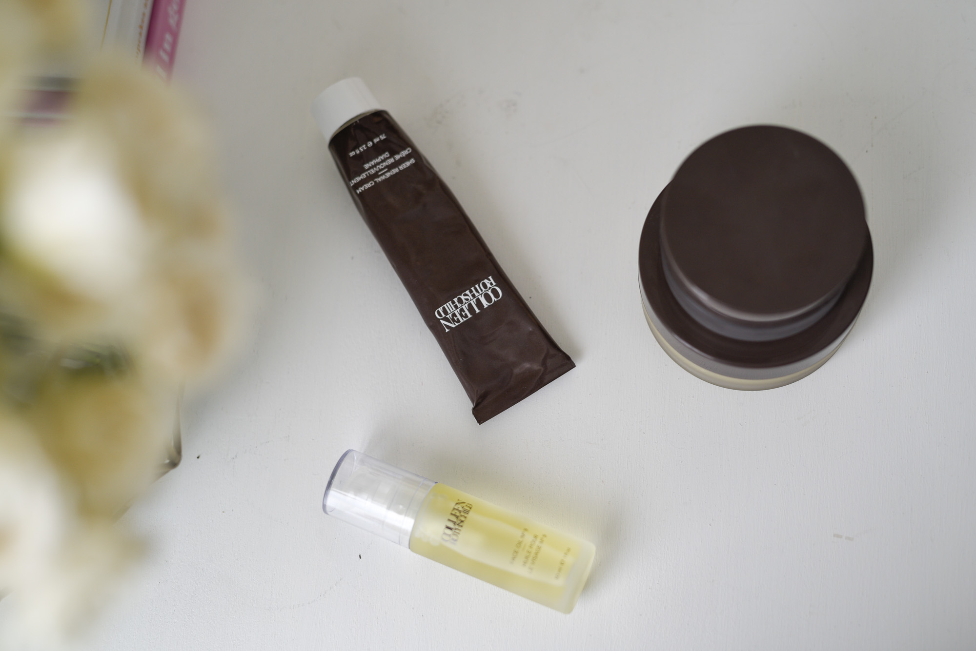 The best beauty secret out there: face oil. 