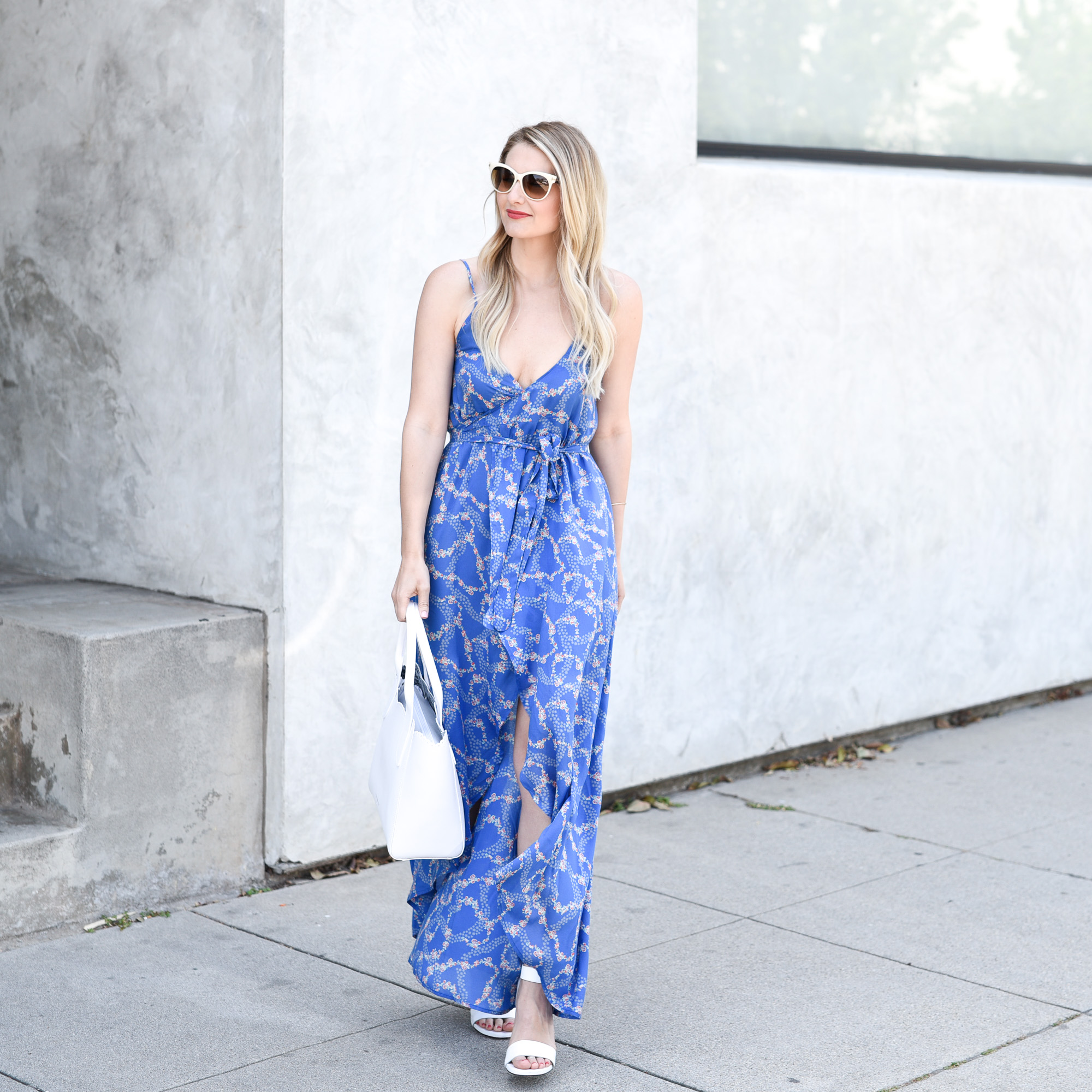 A bohemian dress that is easy to wear to summer weddings. 