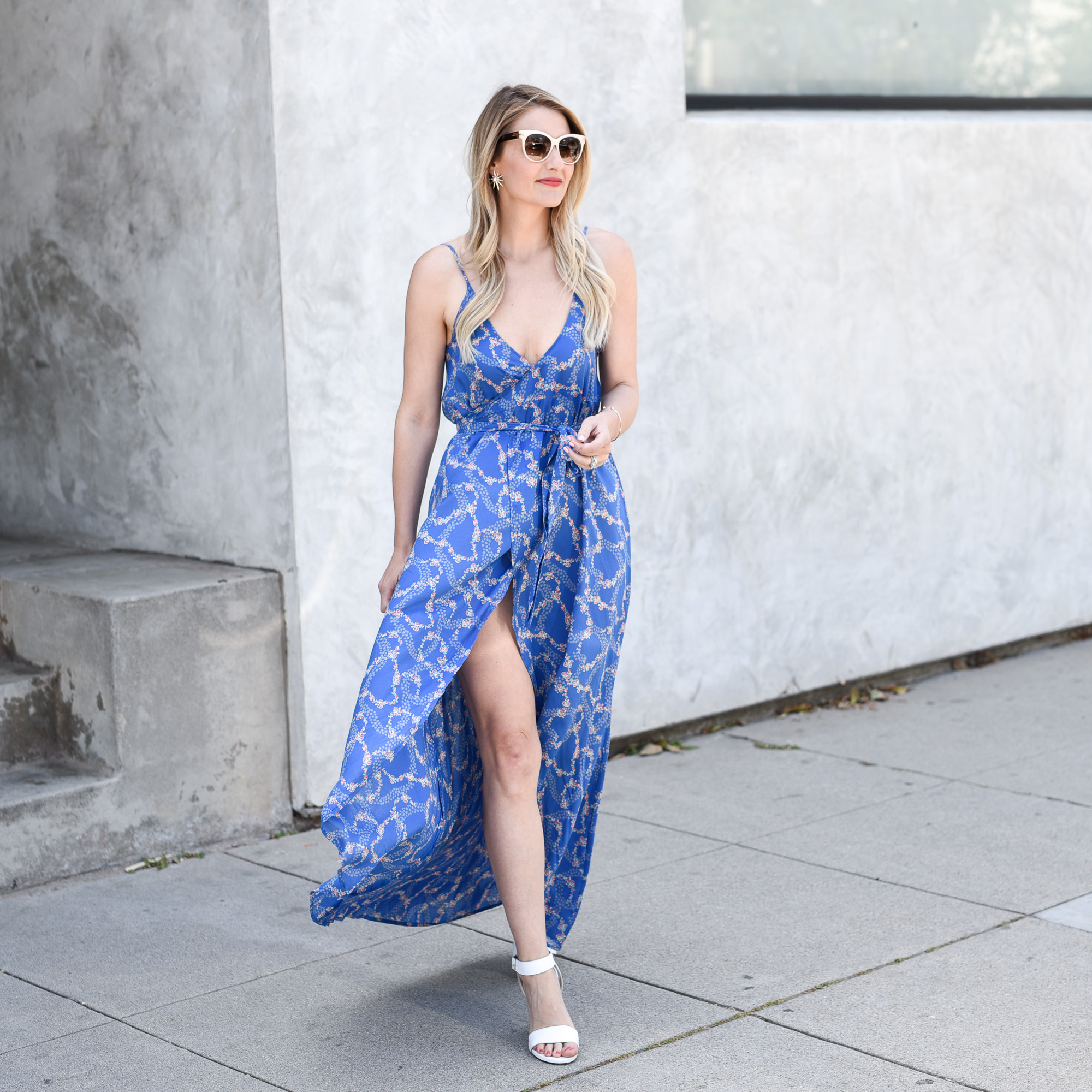 The best of spring style in an azure maxi. 