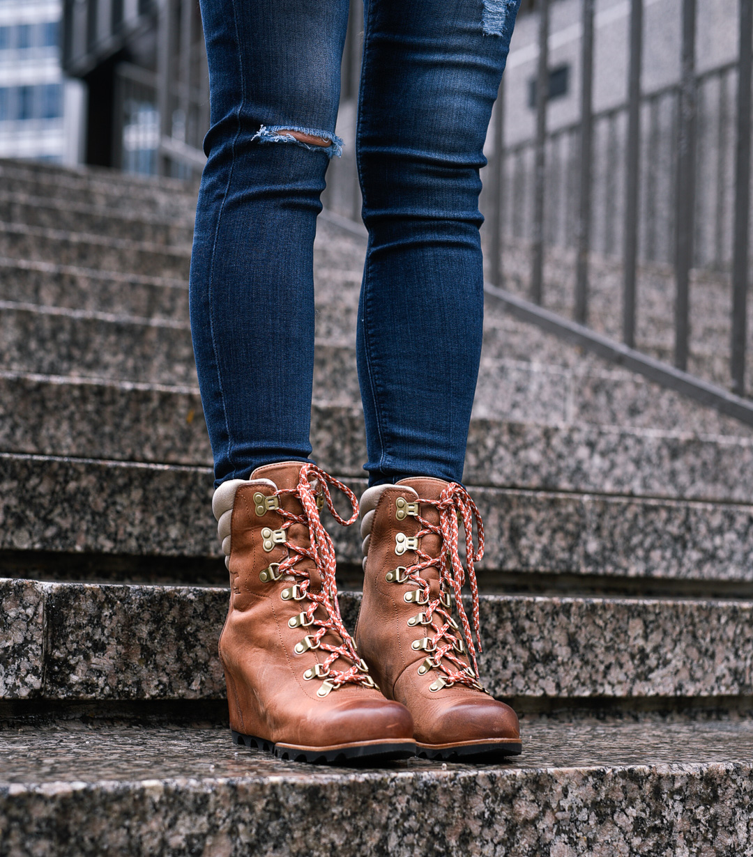 sorel wedge rain booties