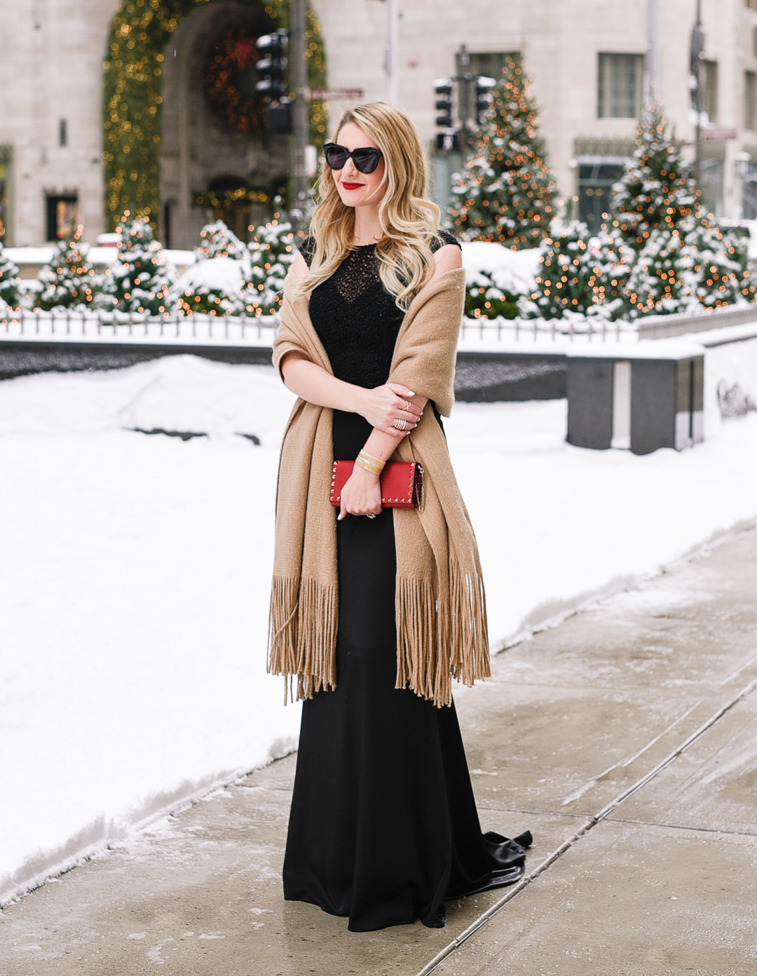 The perfect office holiday party look with a beautiful little black dress. 