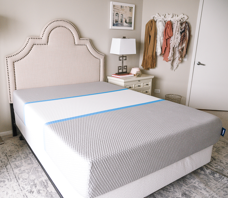 The easiest way to shop mattresses with Hyphen! - Second Bedroom Ideas with Havenly and Pier 1 by Chicago style blogger Visions of Vogue