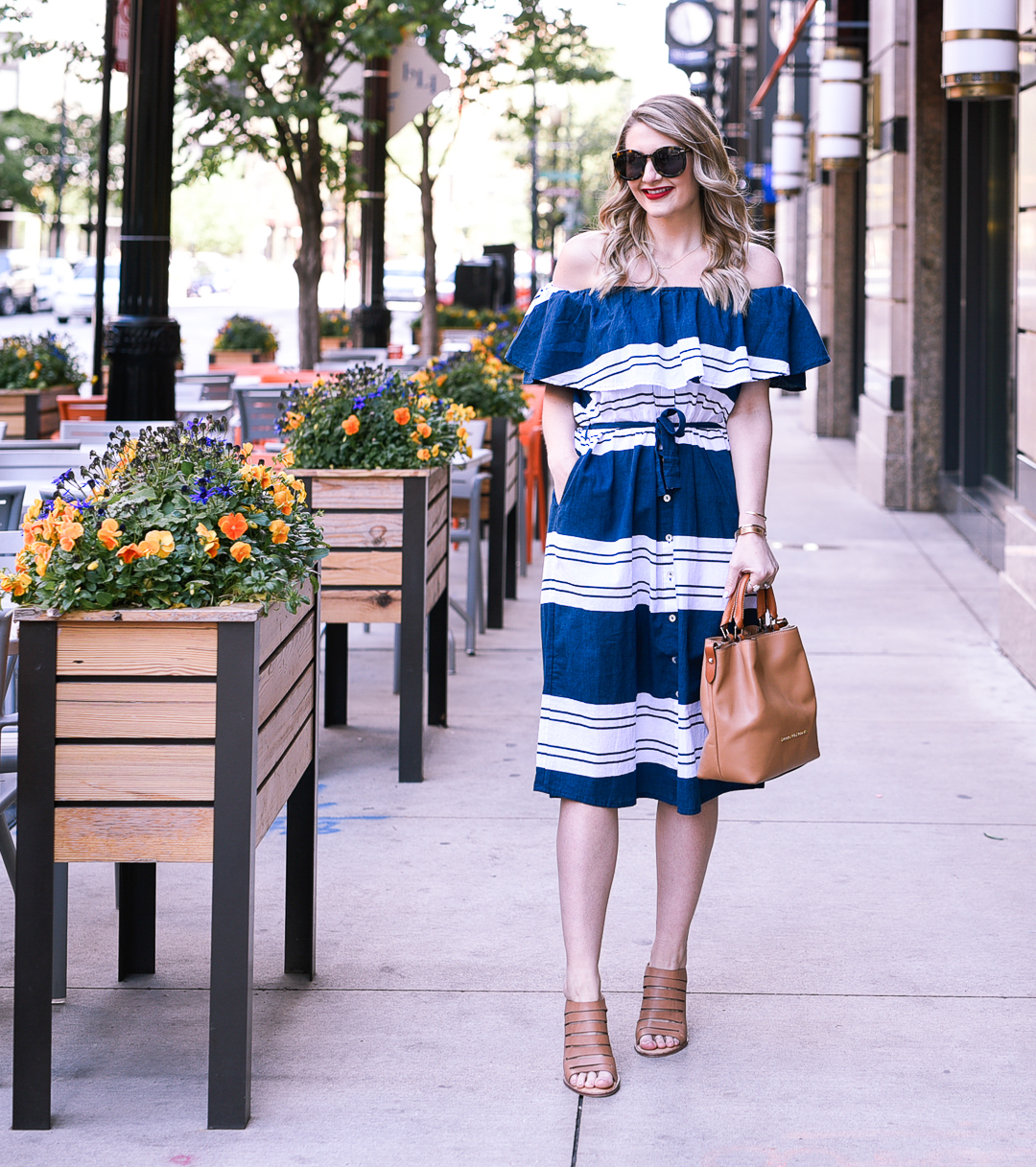 Faithfull The Brand Majorca Maxi in navy and white