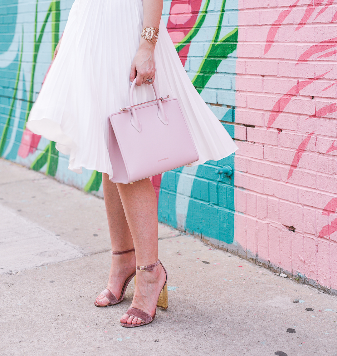 blush pink tote and velvet heels 