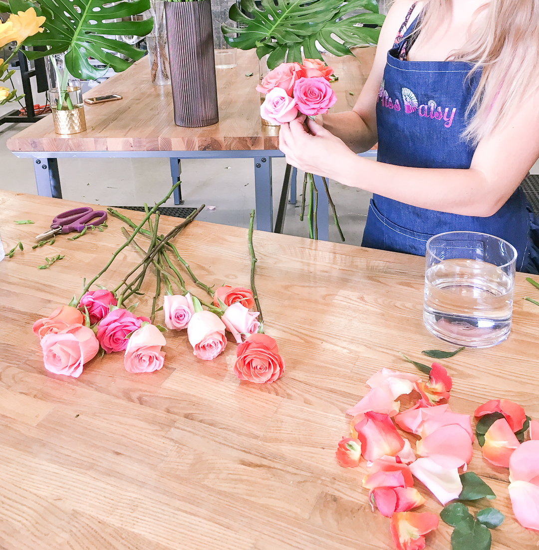 how to arrange fresh flowers