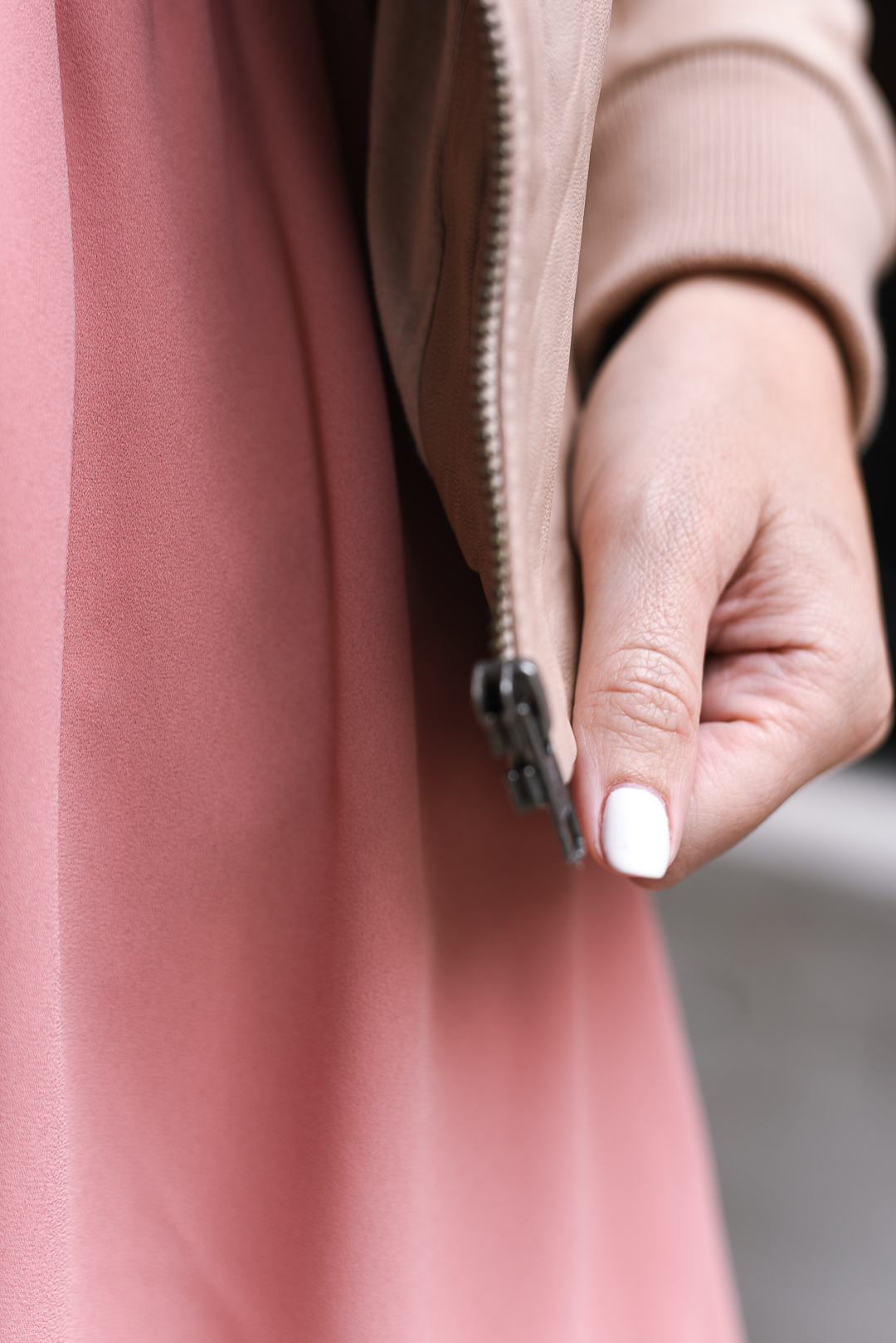 white gel nails in chicago