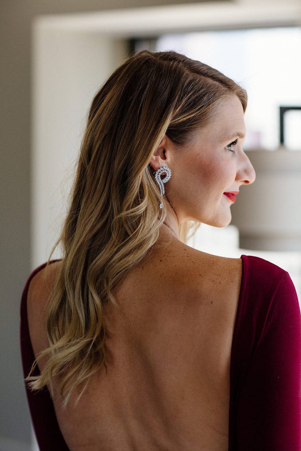 red backless dress