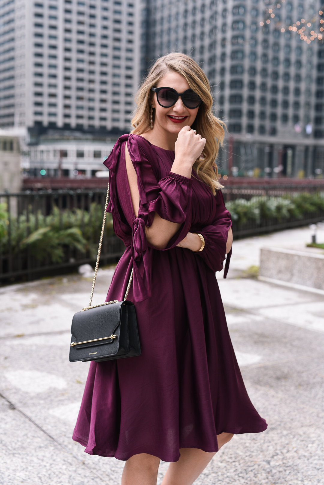 burgundy dress with bow tie sleeves in silk - Burgundy Holiday Dress by Chicago fashion blogger Visions of Vogue
