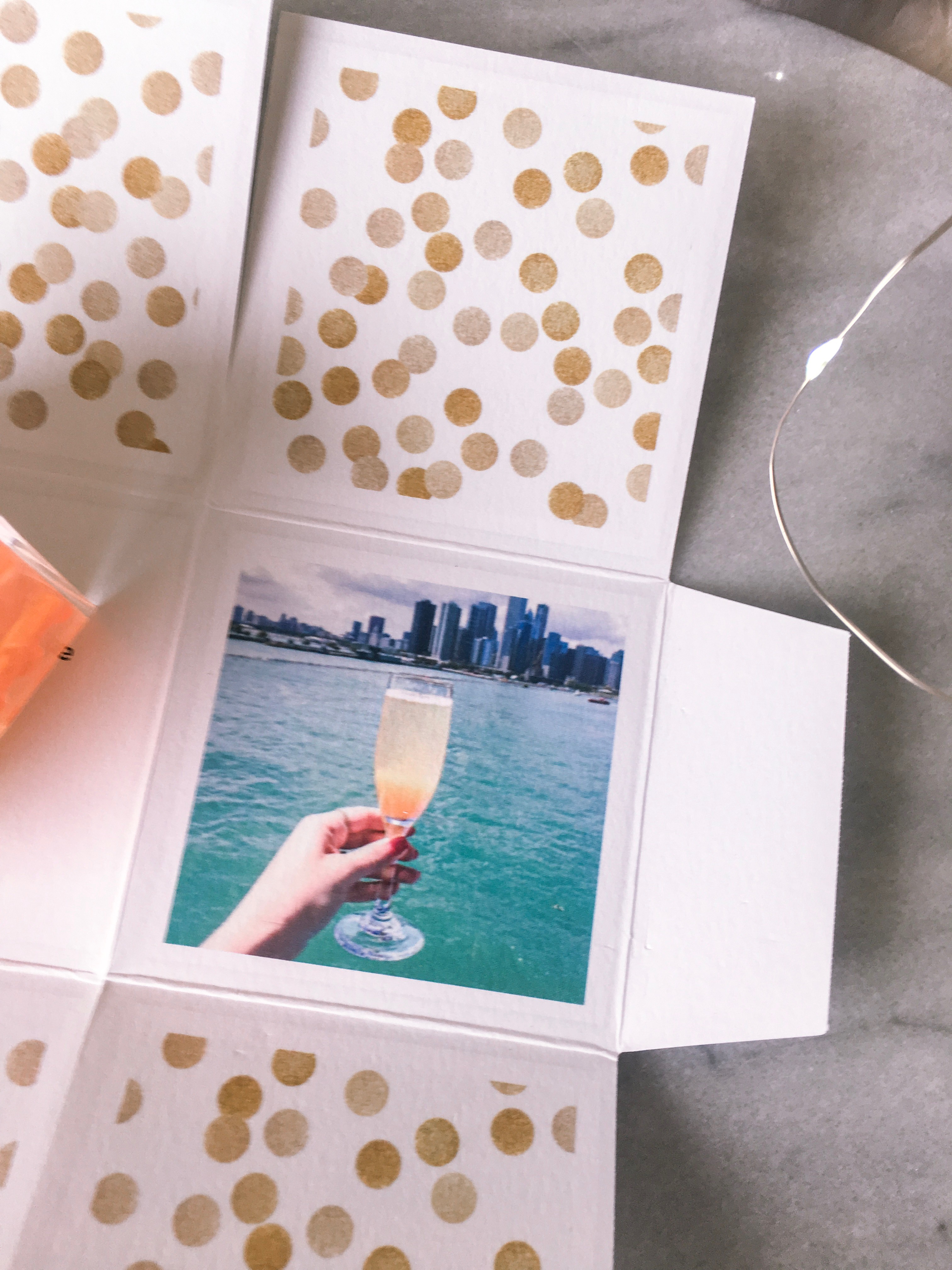 personalized instagram gift boxes with sugarfina - personalized gift boxes with greentabl by Chicago style blogger Visions of Vogue