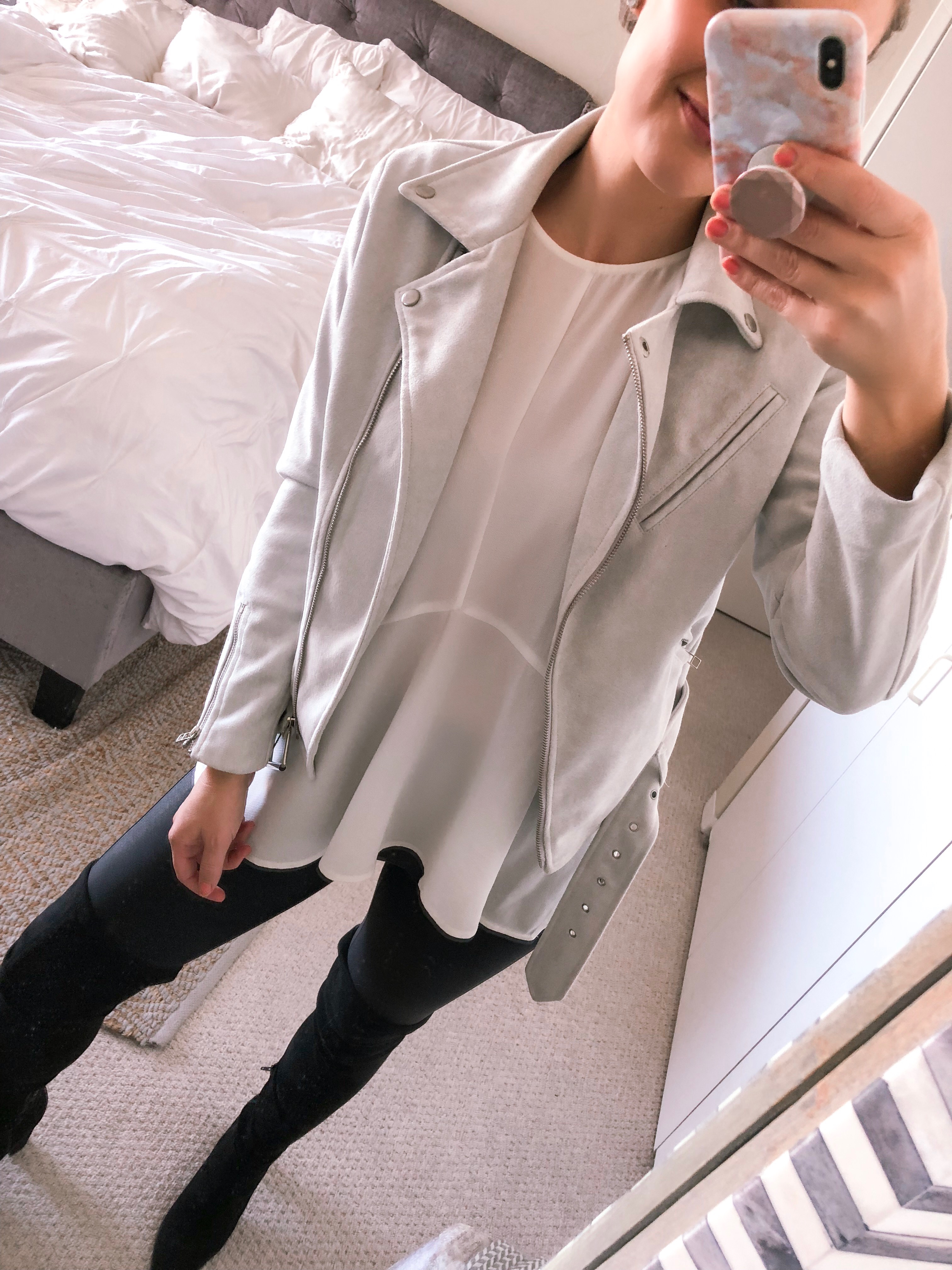 OOTD: Gray Cardigan & Moto Leggings