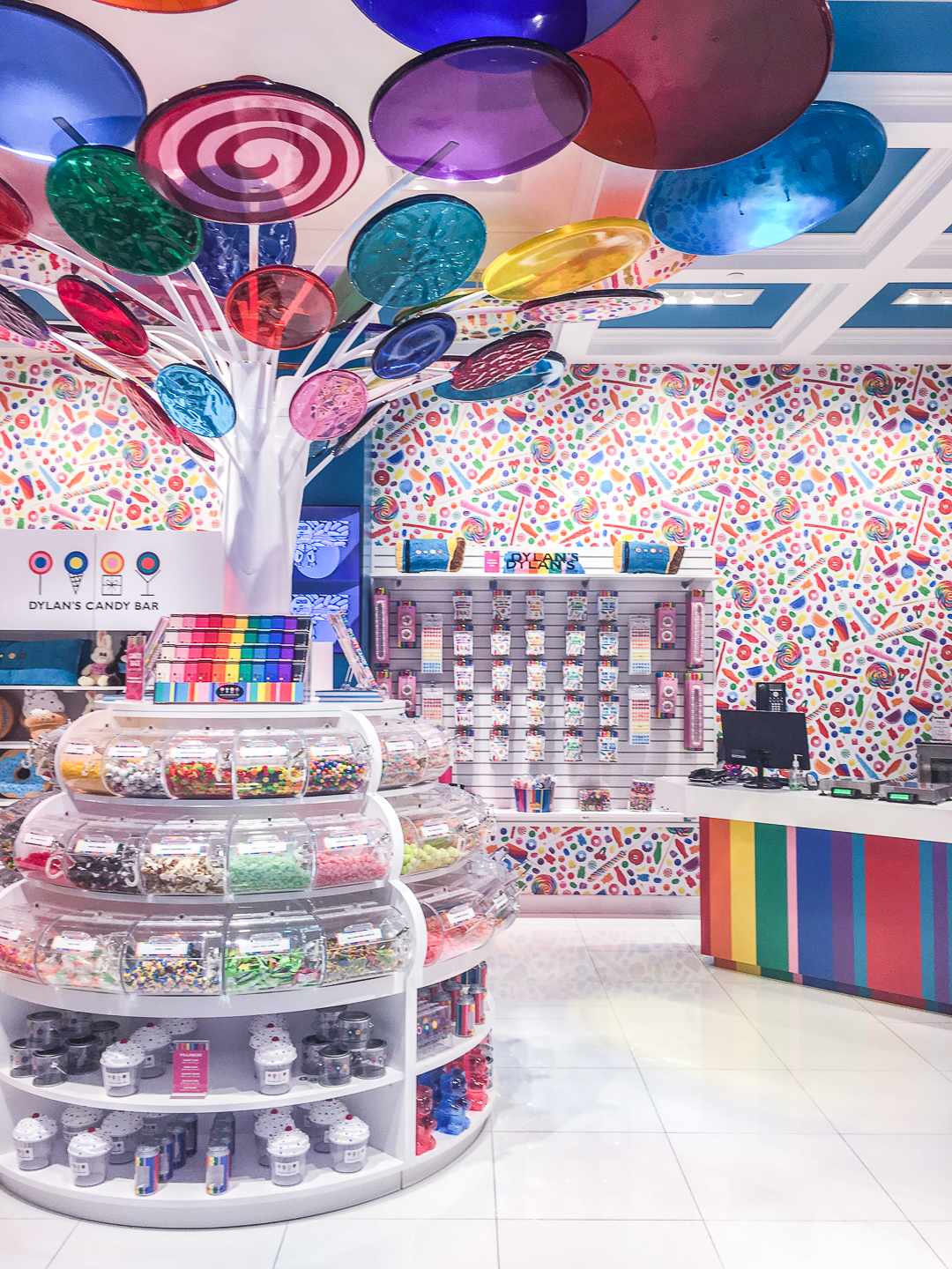 dylan's candy bar in chicago illinois