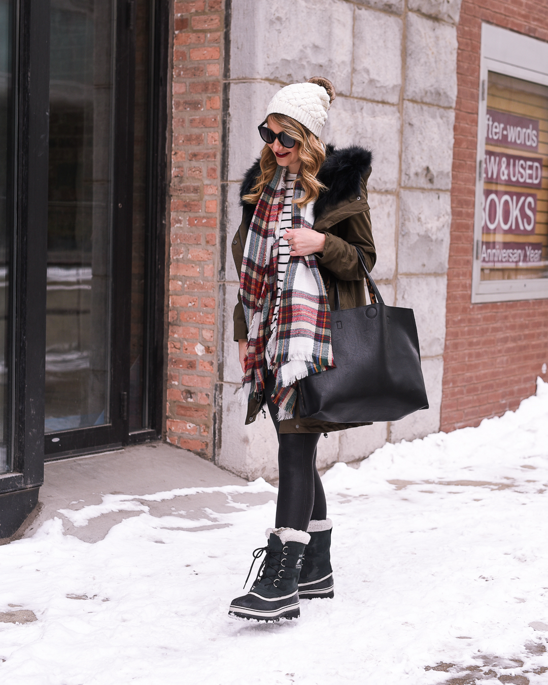what wear in chicago - how to wear an olive dawn levy coat by popular Chicago fashion blogger Visions of Vogue