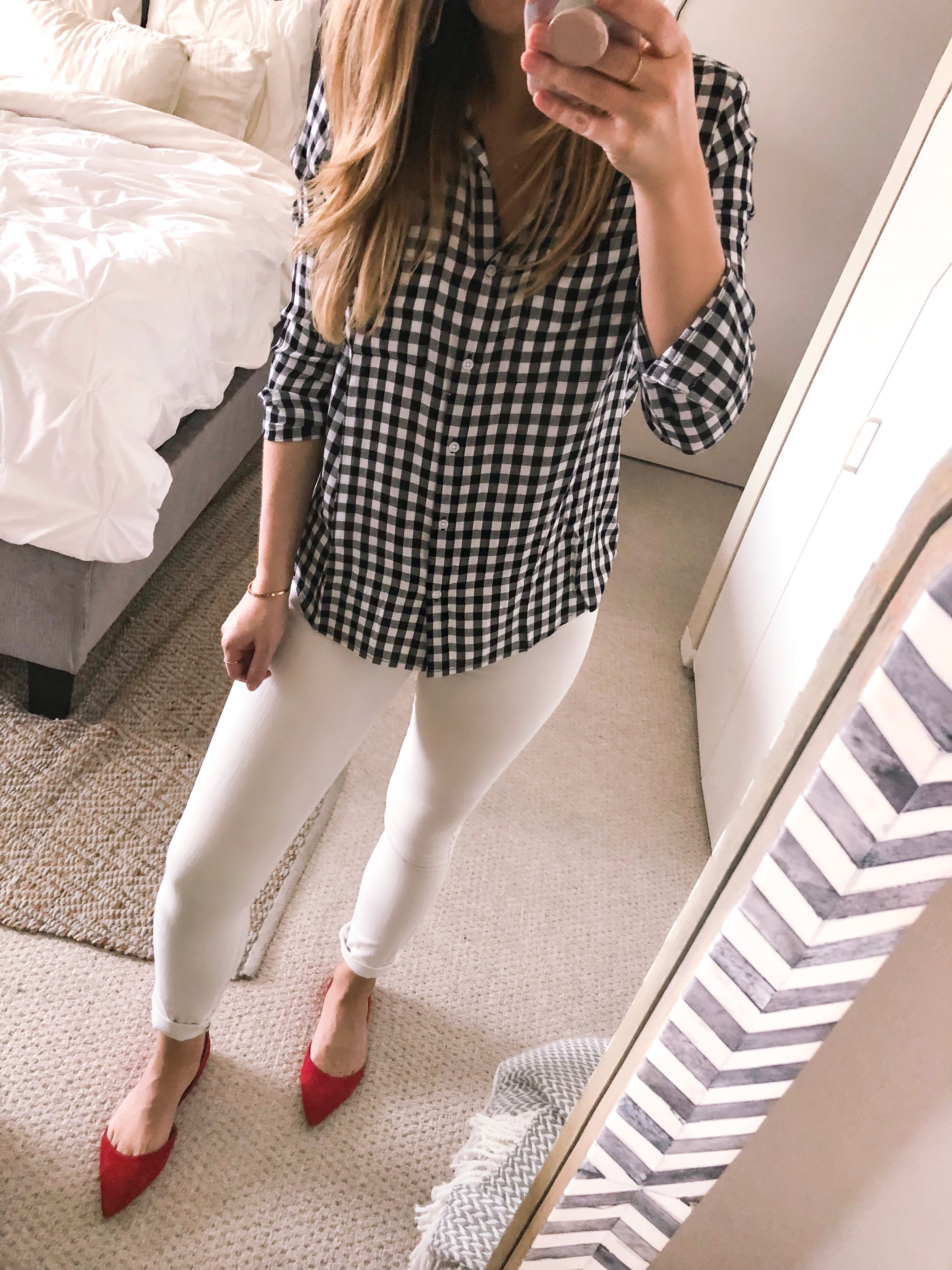 gingham top with white skinny jeans