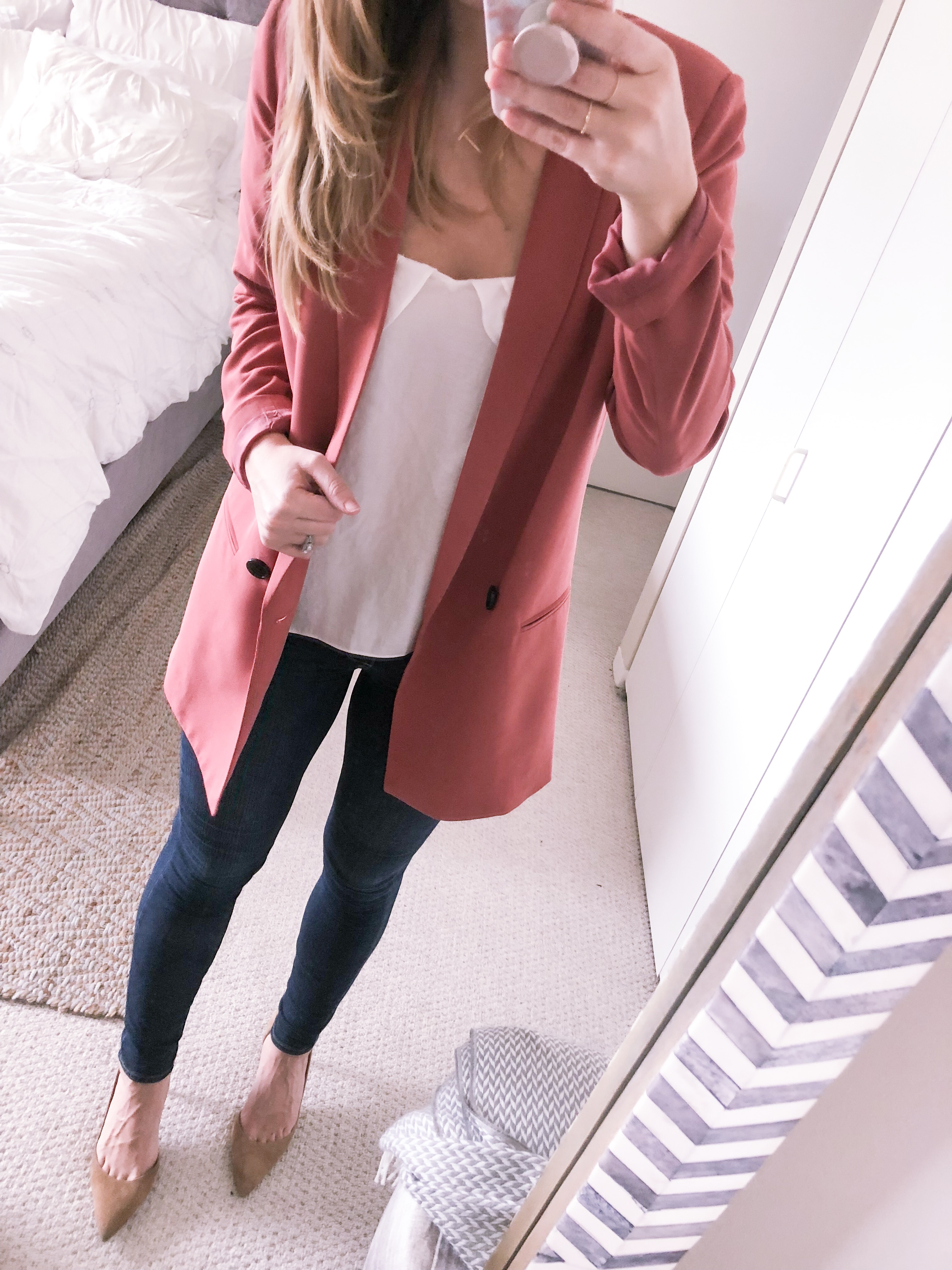 office style outfit idea: coral boyfriend blazer with dark wash skinny jeans