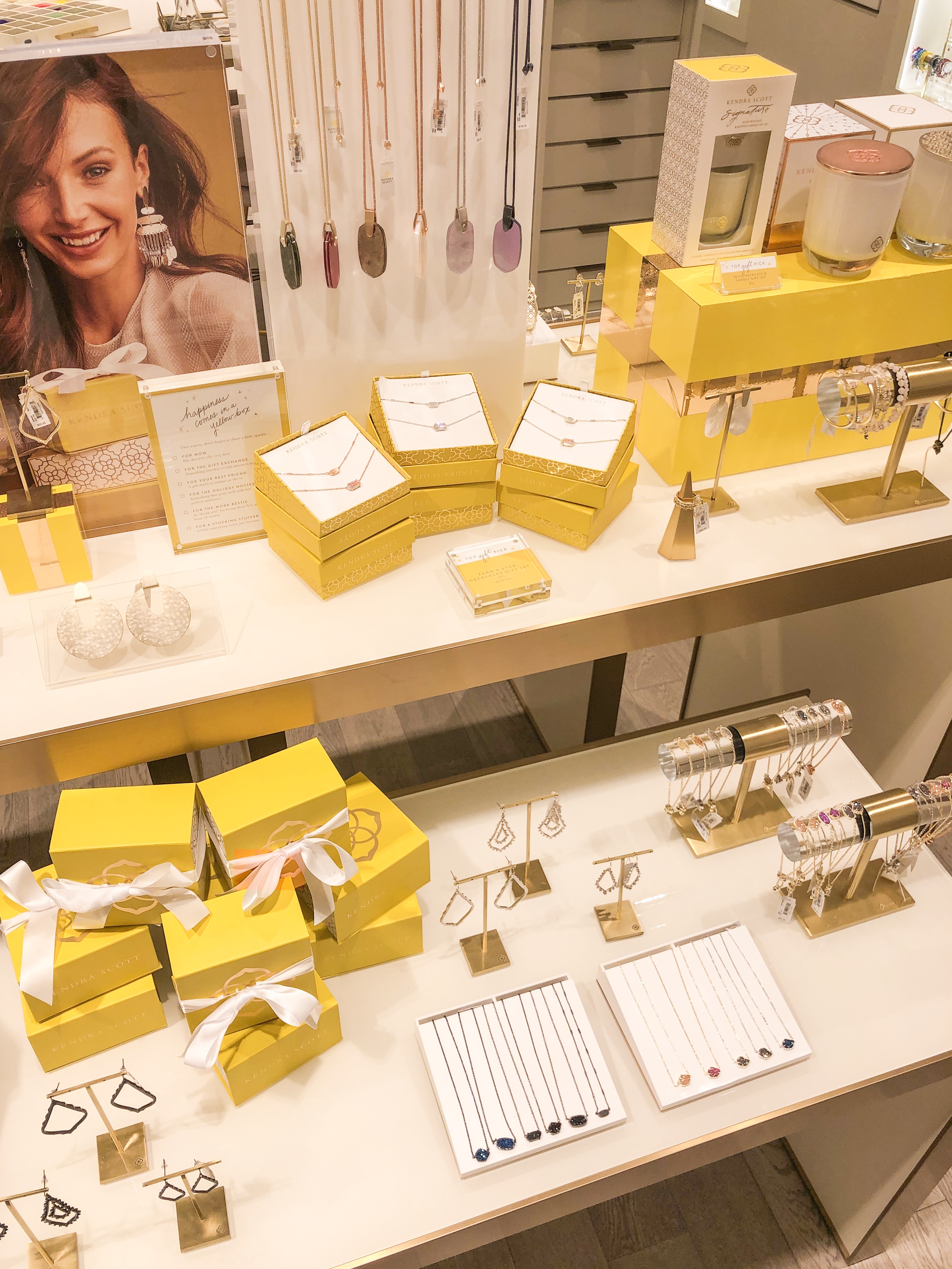 holiday gift ideas at kendra scott