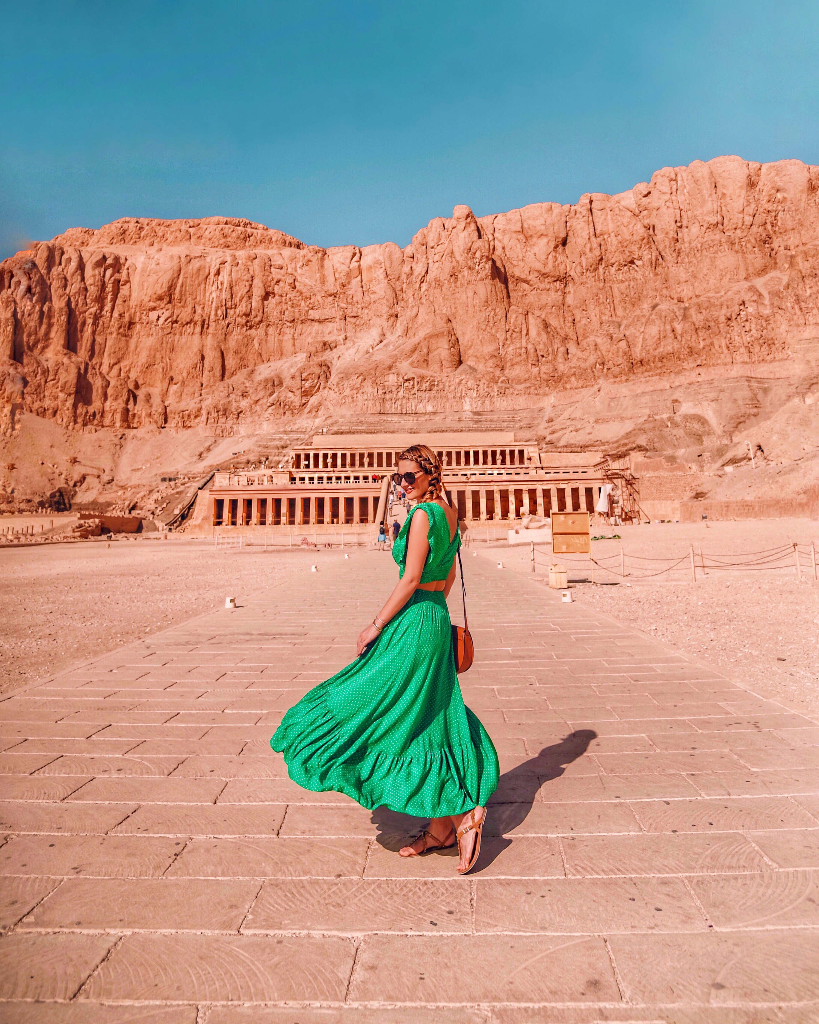 temple of hatshepsut in luxor egypt