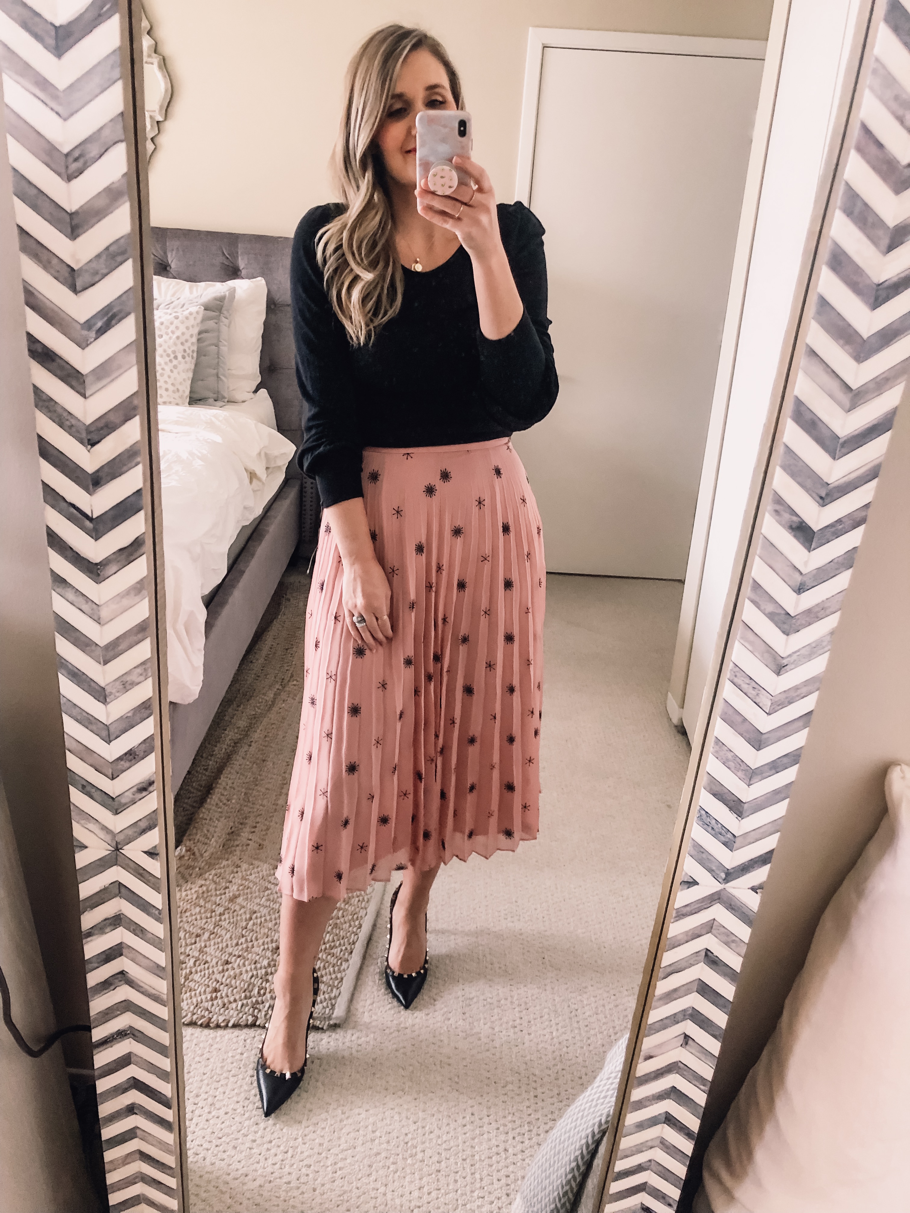 pink pleated skirt with valentino rockstud heels