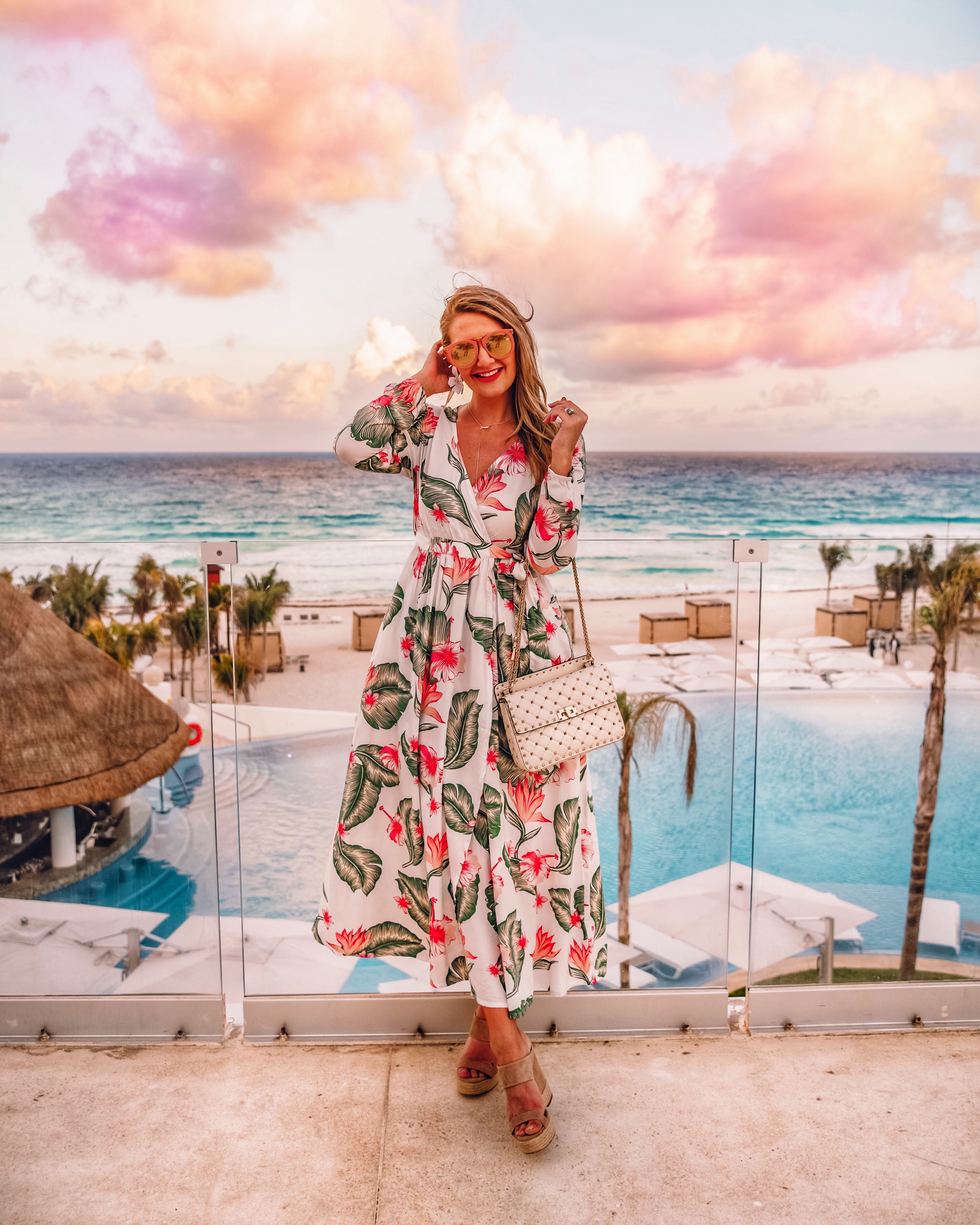 best vacation outfit for cancun mexico
