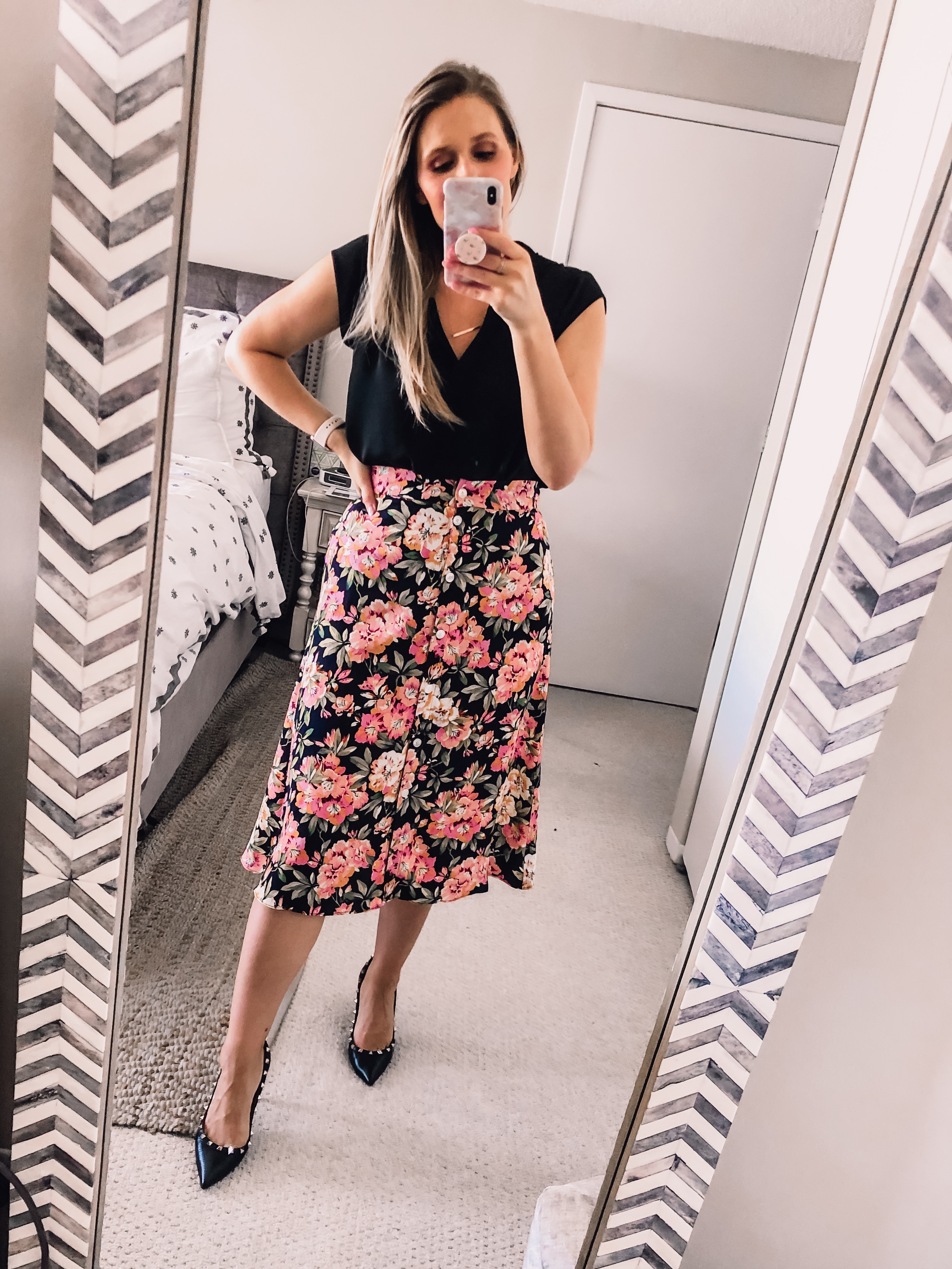 floral midi skirt with buttons and the best black work blouse